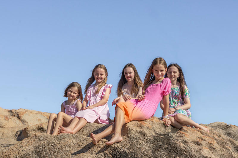 Multiple People photo 2