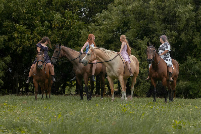 Multiple People photo 10