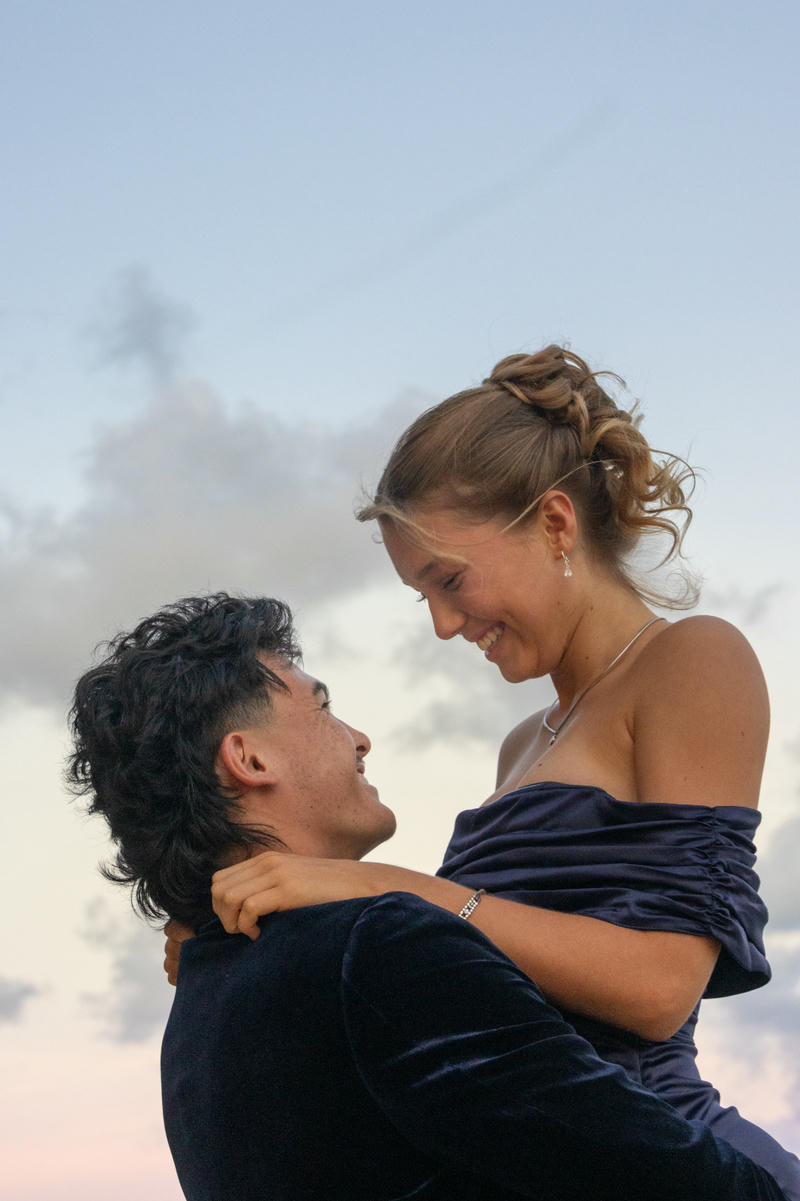 Multiple People photo 19