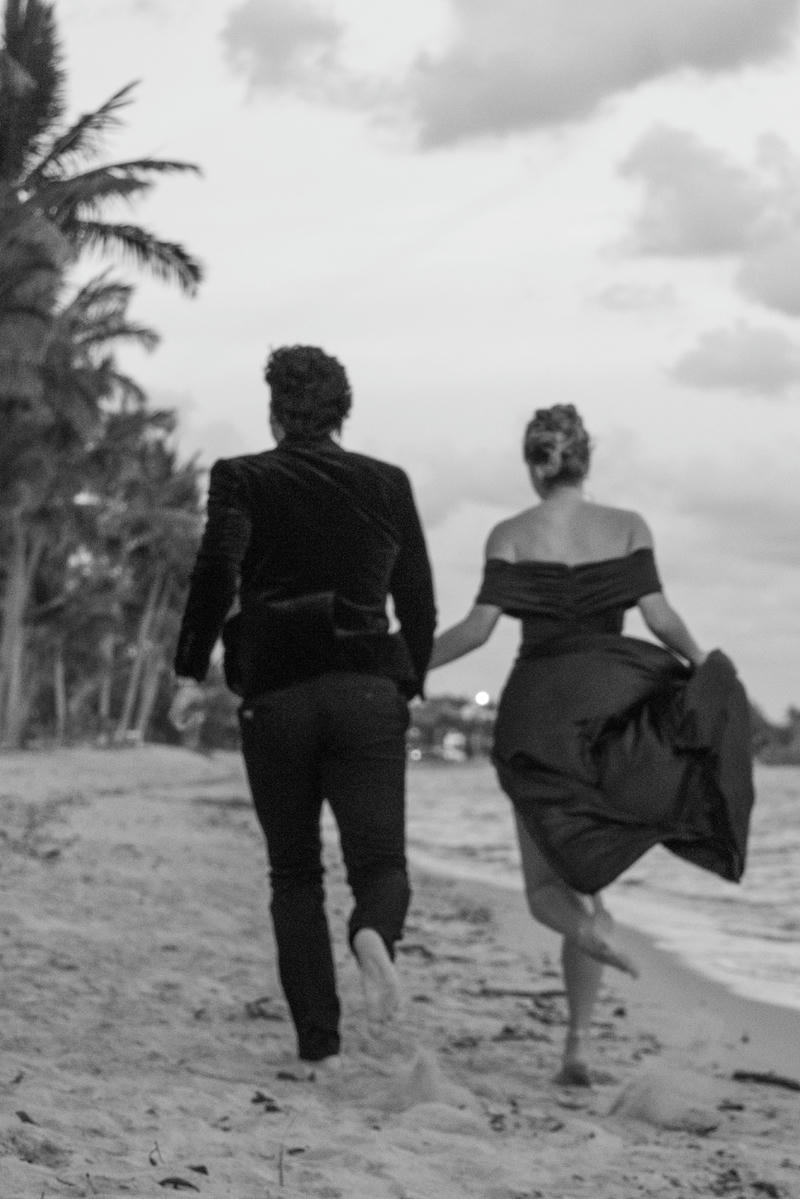 Multiple People photo 20